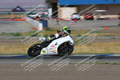 media/Aug-13-2023-CRA (Sun) [[1cfc37a6fb]]/Race 3 600 Superbike/Race/